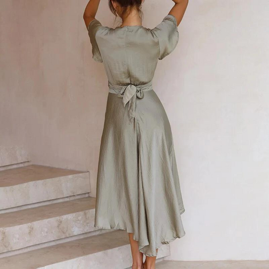 Zarte Vintage-Frauen Kleid