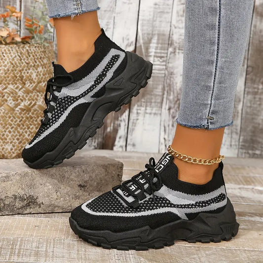 Atmungsaktive Mesh-Plateau-Sneaker für Damen