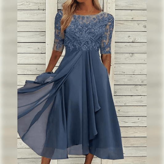 Elegantes stilvolles Kleid - Mode 2024