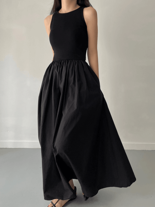 Kleid mit Rundhalsausschnitt, ärmellos | Hermien