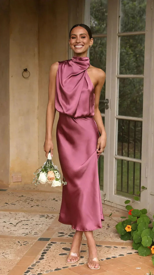 – schlichtes one-shoulder-kleid