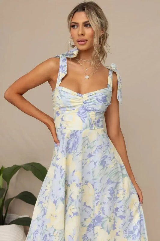 Trendiges Sommerkleid